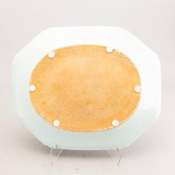 Uppläggningsfat 2 st Kina omkring 1800 porslin.