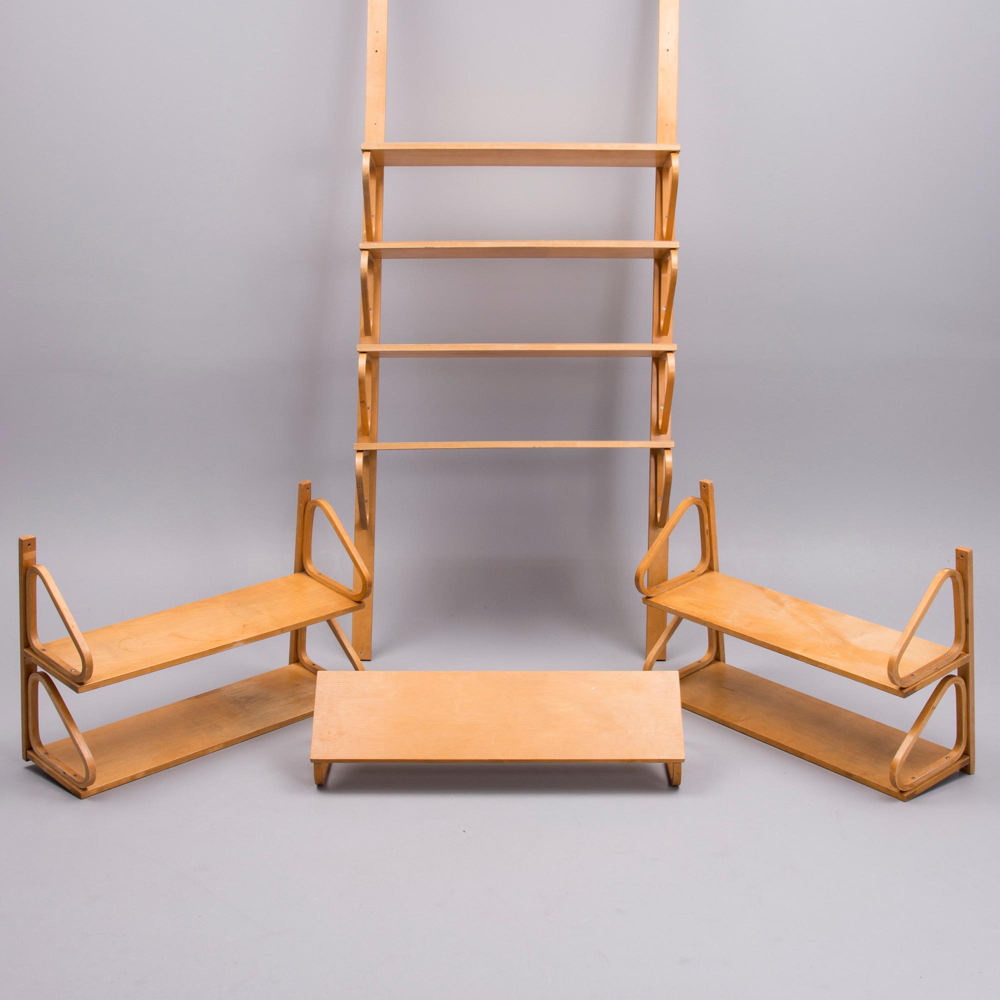 ALVAR AALTO, hyllor, 9 st, Artek 1900-talets mitt.