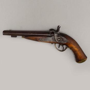 A double-barreled percussion pistol for a postillion, 1853 pattern.