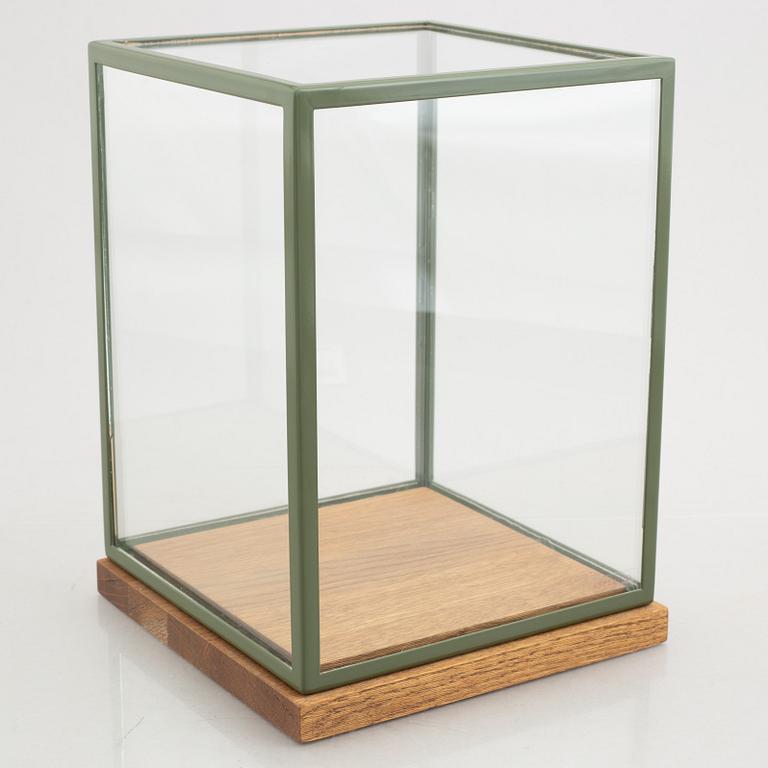 Eva Lilja Löwenhielm, montrar, 2 st, "Kub", Asplund.