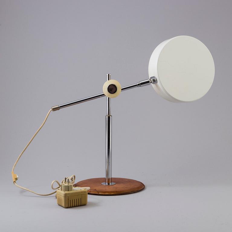 ANDERS PEHRSON, a 'Simris/Olympia' desk light from Ateljé Lyktan.