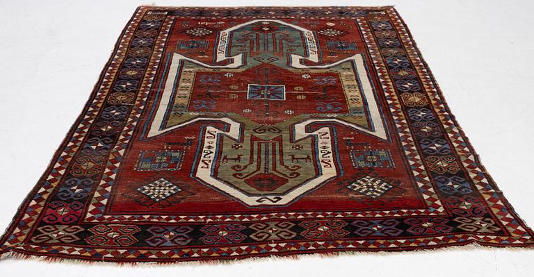 Matta, antik Sewan Kazak, södra Kaukasus, ca 295 x 180 cm.