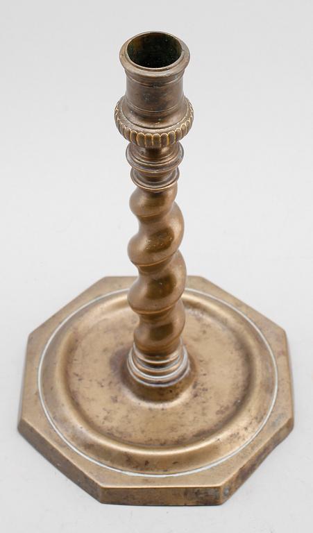 LJUSSTAKE, brons, 1600-tal.