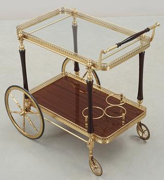 SERVERINGSVAGN, 1900-talets andra hälft.