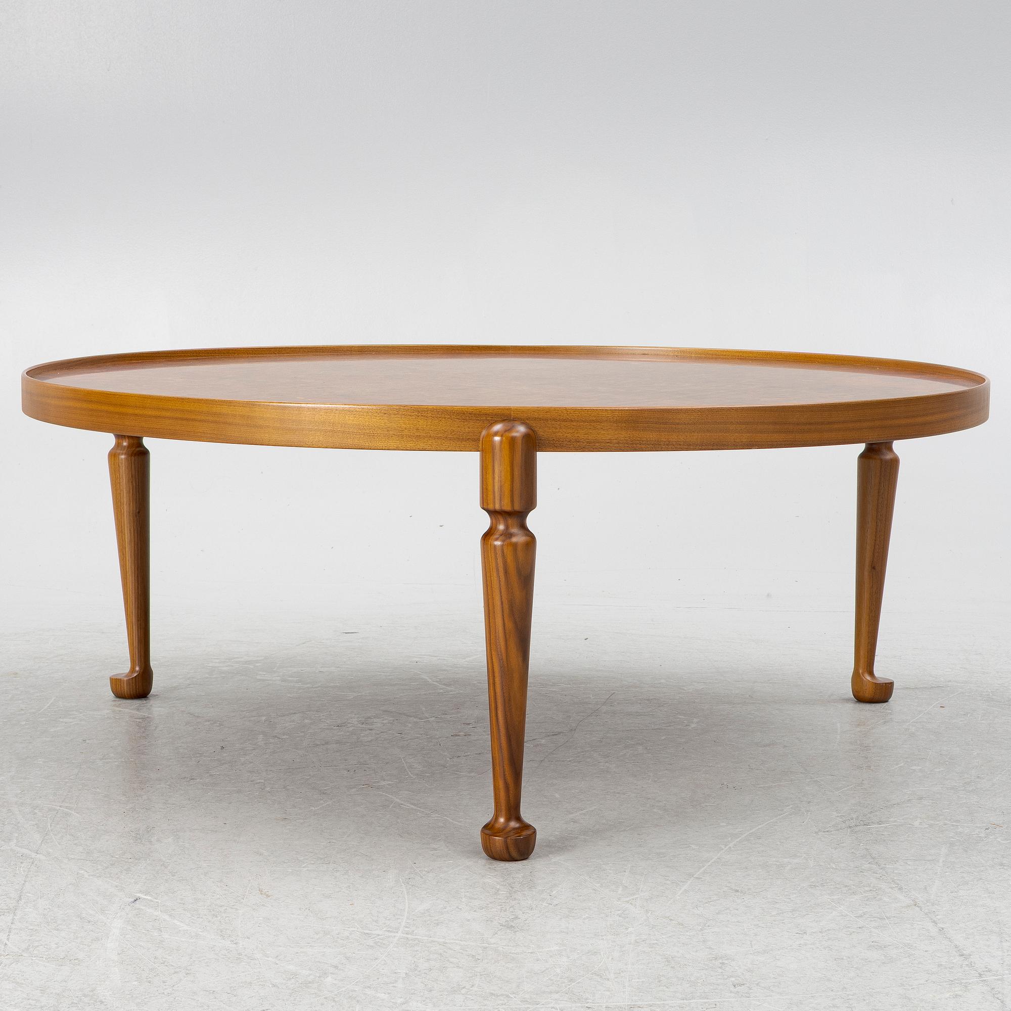 Josef Frank, soffbord, modell 2139, Firma Svenskt Tenn, efter 1985.