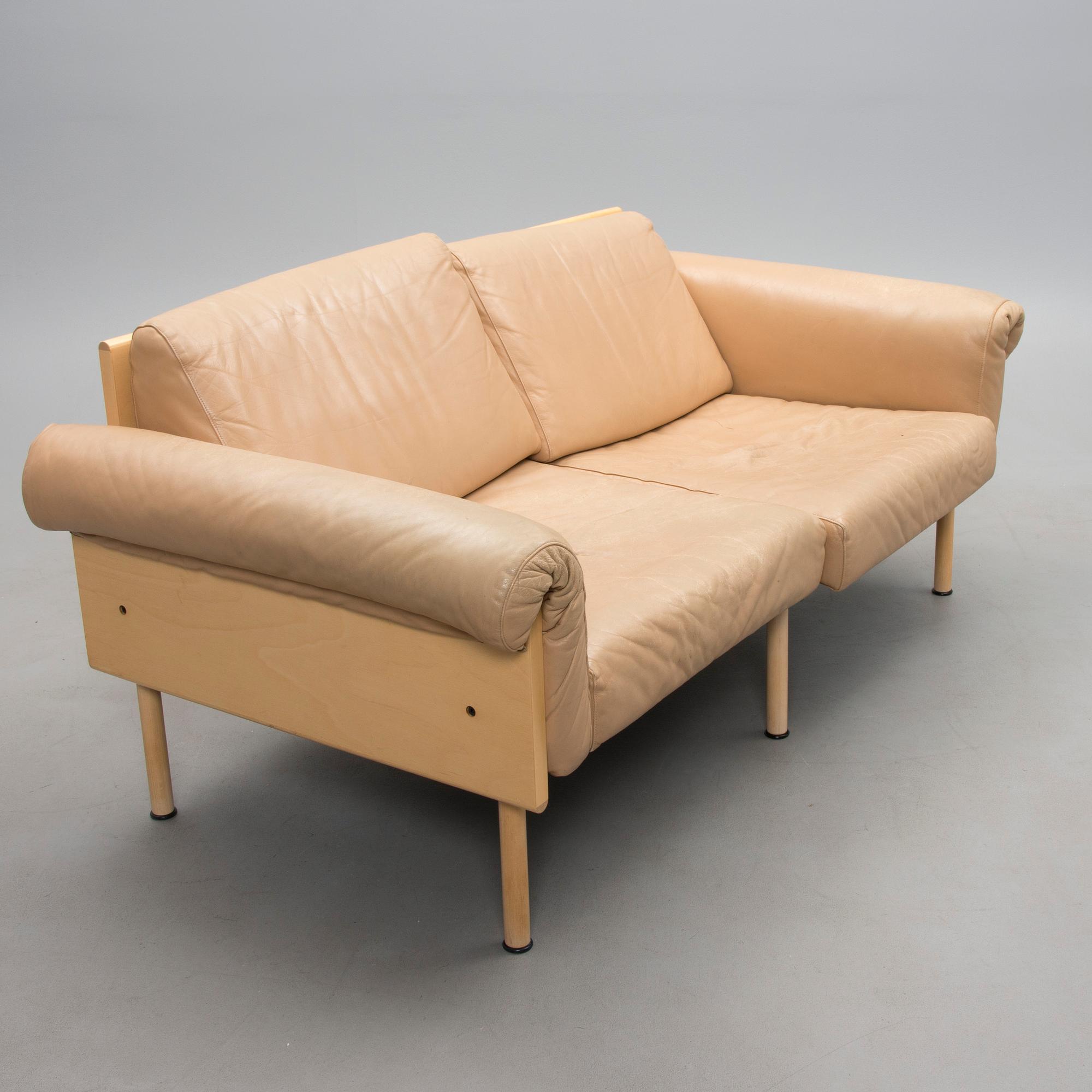 YRJÖ KUKKAPURO, "Ateljé-soffan", Avarte 1900-talets slut.