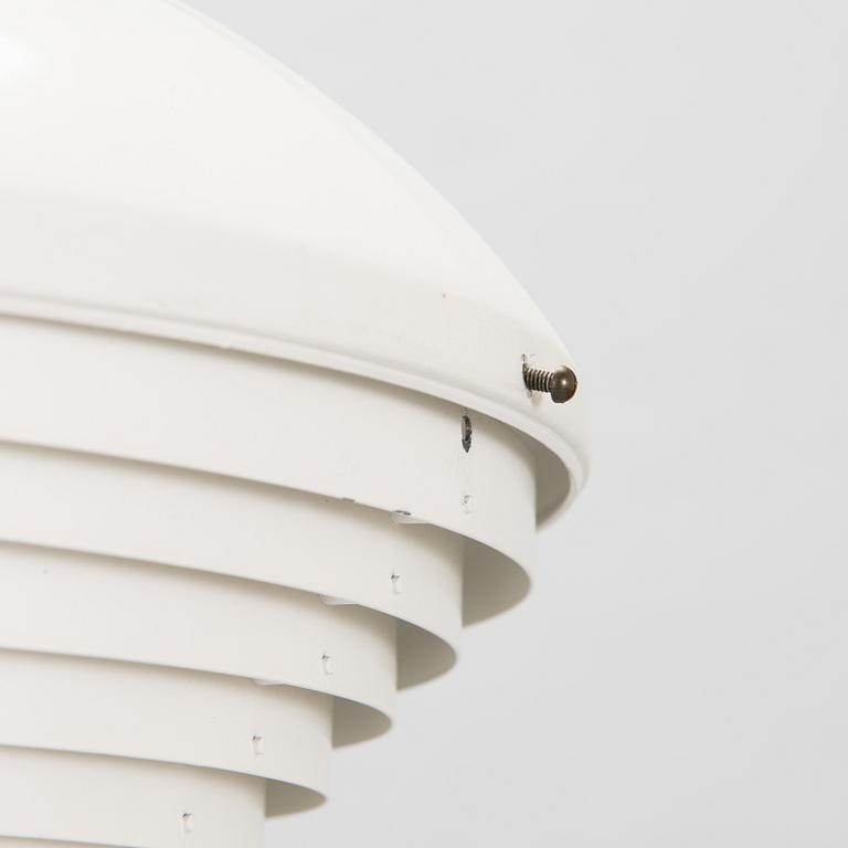 Alvar Aalto, golvlampa modell A811, Valaistystyö.