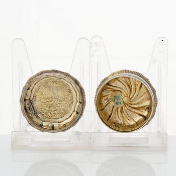 A Swedish 18th century parcel-gilt silver snuff-box, mark of Johan Wennervall, Gothenburg 1759.