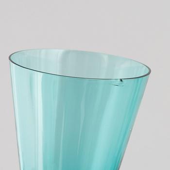 Nanny Still, a glass carafe with ten glasses, model T/335, Riihimäen Lasi Oy, in production 1950-1966.
