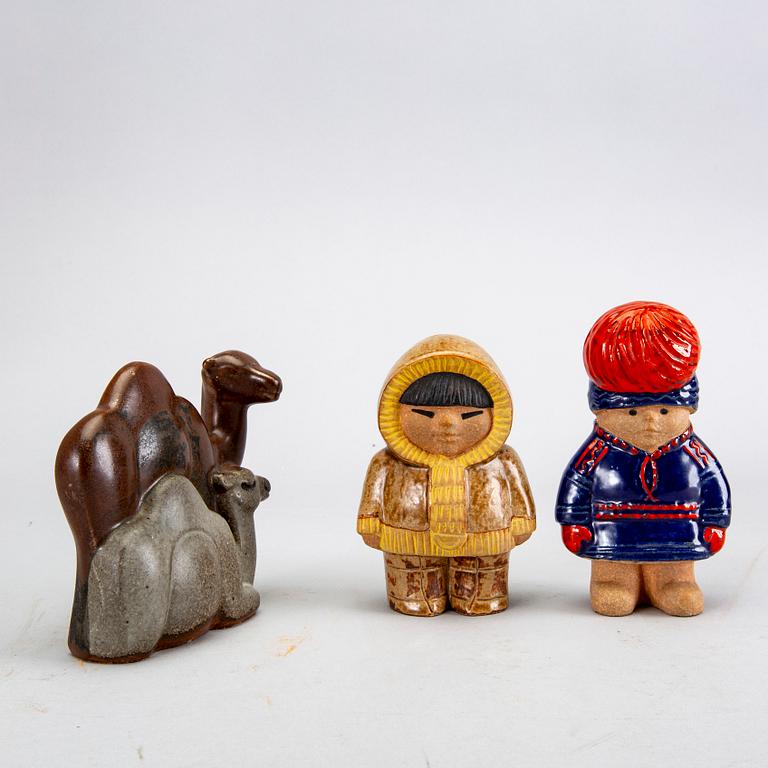 Lisa Larson, figurines, 1 "Noah's Ark", 2 "Children of the World".