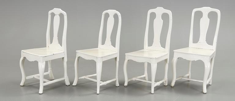 STOLAR, 4 st, snarlika, senbarockstil, omkring 1800-talets mitt.