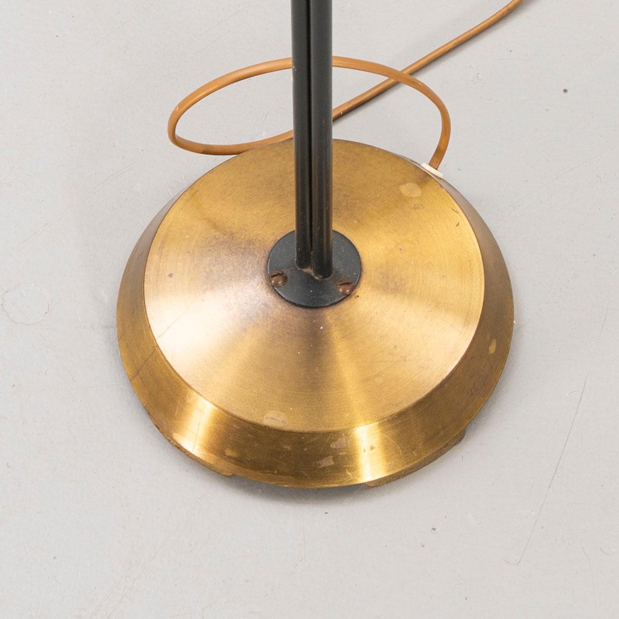 A 1950s floor lamp.
