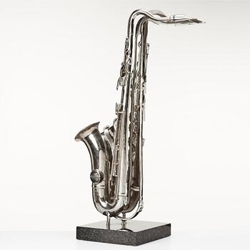 Fernandez Arman, Saxophone, 1984.