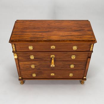 A Late Gustavian secretaire chest of drawers, 1800-1810.