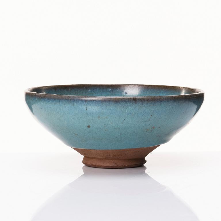 Skål, keramik, junyao. Yuandynastin,  (1279-1368).