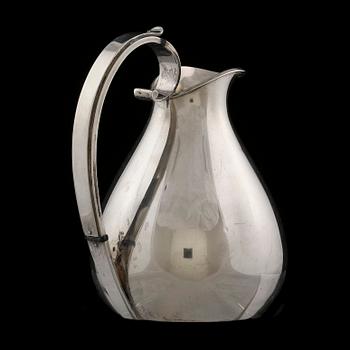 KANNA, silver, Carl M, Cohr, Danmark. 1900-talets första hälft. Vikt ca 400 gram.