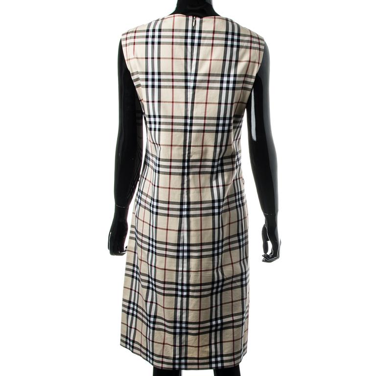KLÄNNING, Burberry.