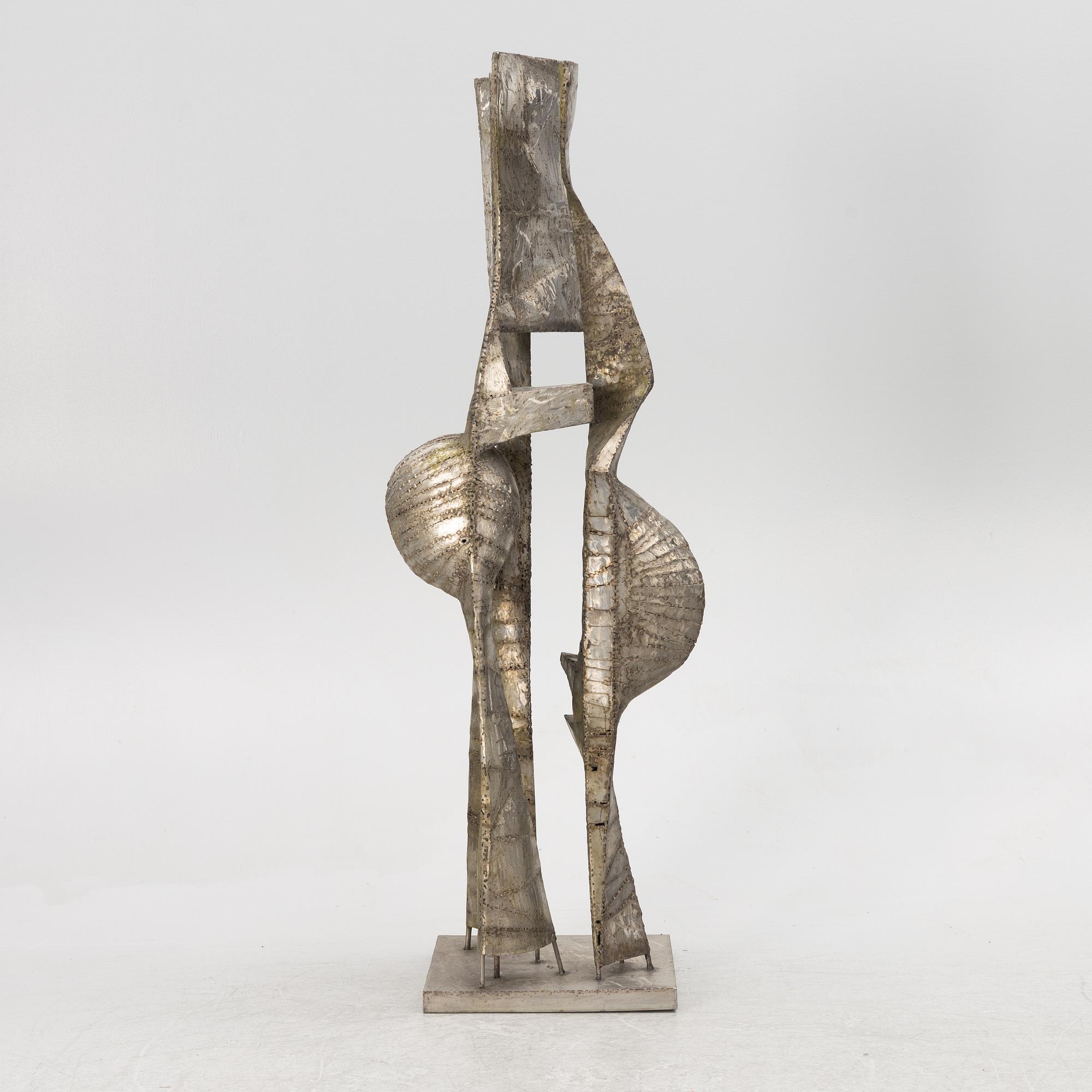 Palle Pernevi, Untitled.