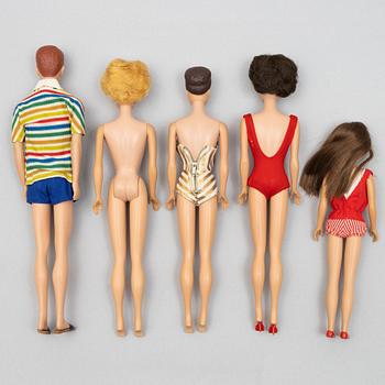 Barbiedockor, 5 st, bl a "Barbie Fashion Queen", "Skipper" & "Barbie bubble cut", Mattel, 1960-tal.