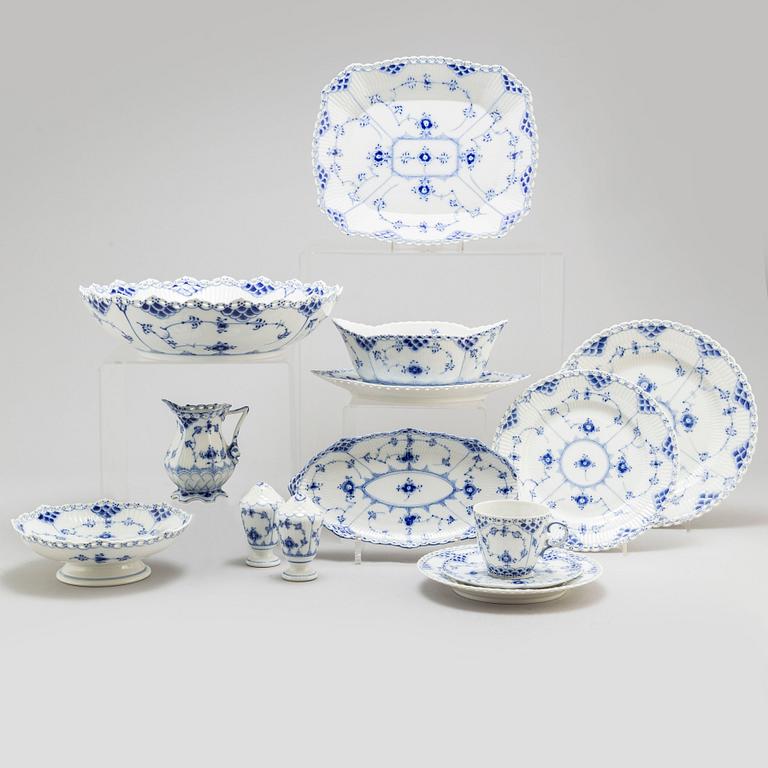 ROYAL COPENHAGEN, a part 'Musselmalet' coffee and dinner service, Denmark (49 pieces).