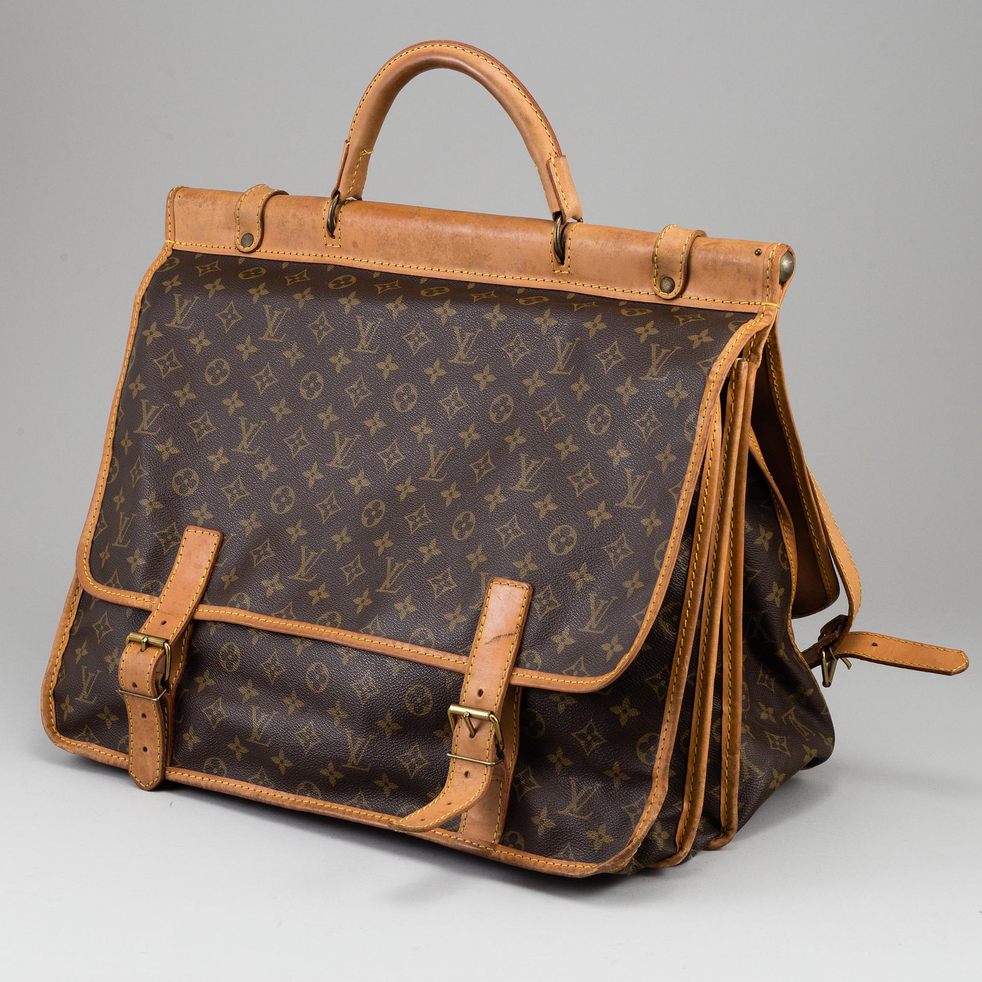 LOUIS VUITTON, a 'Sac Chasse Kelber'.