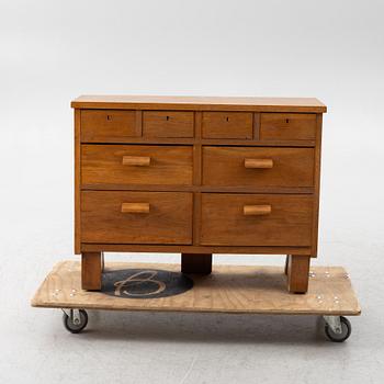 A chest of drawers, 1930s/40s.