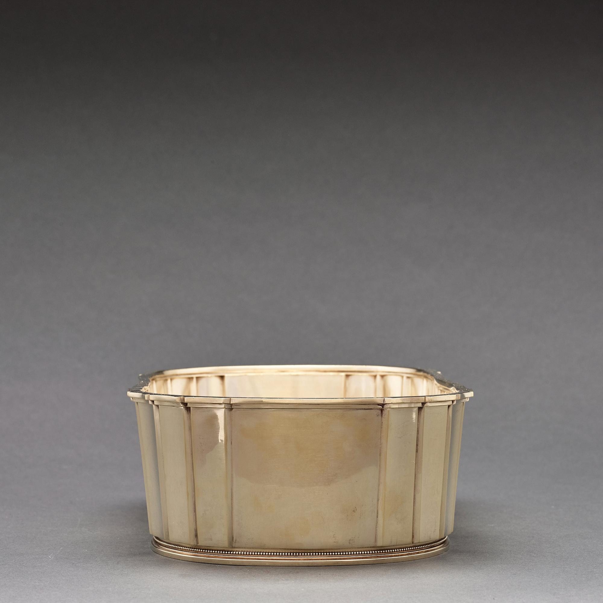 Atelier Borgila, a sterling silver gilt centerpiece, Stockholm 1946.