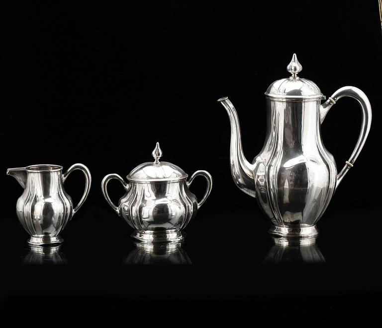 KAFFESERVIS, 3 delar, silver, Anders Gustaf Dufva, Stockholm 1921. Totalvikt ca 810 gram.