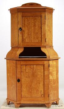 SKÅP, jugend, 1900-tal.