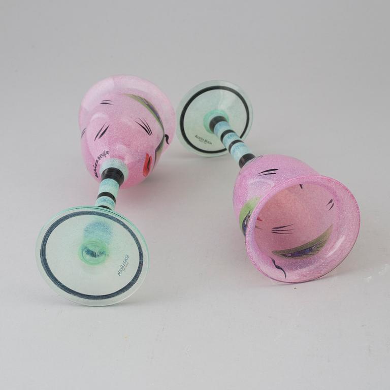 Twelve wine glasses by Ulrica Hydman-Vallien for Kosta Boda, end of the 20th century.