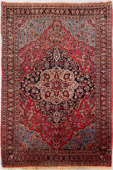 A semaintique Kashan carpet ca 203x143 cm.