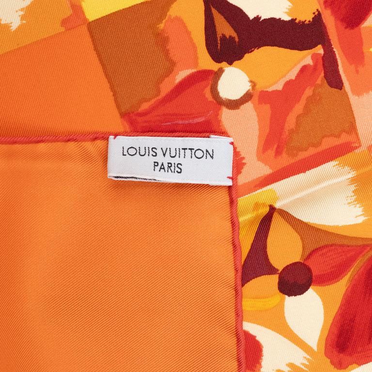 Louis Vuitton, scarf.