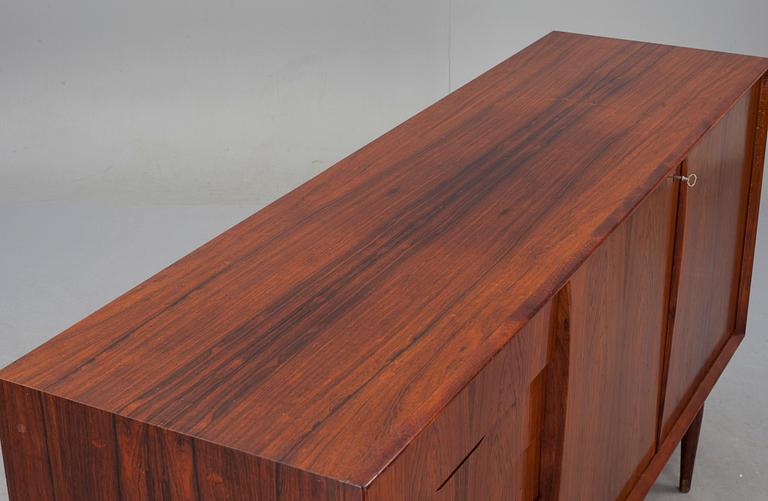 SIDEBOARD, 1960-tal.