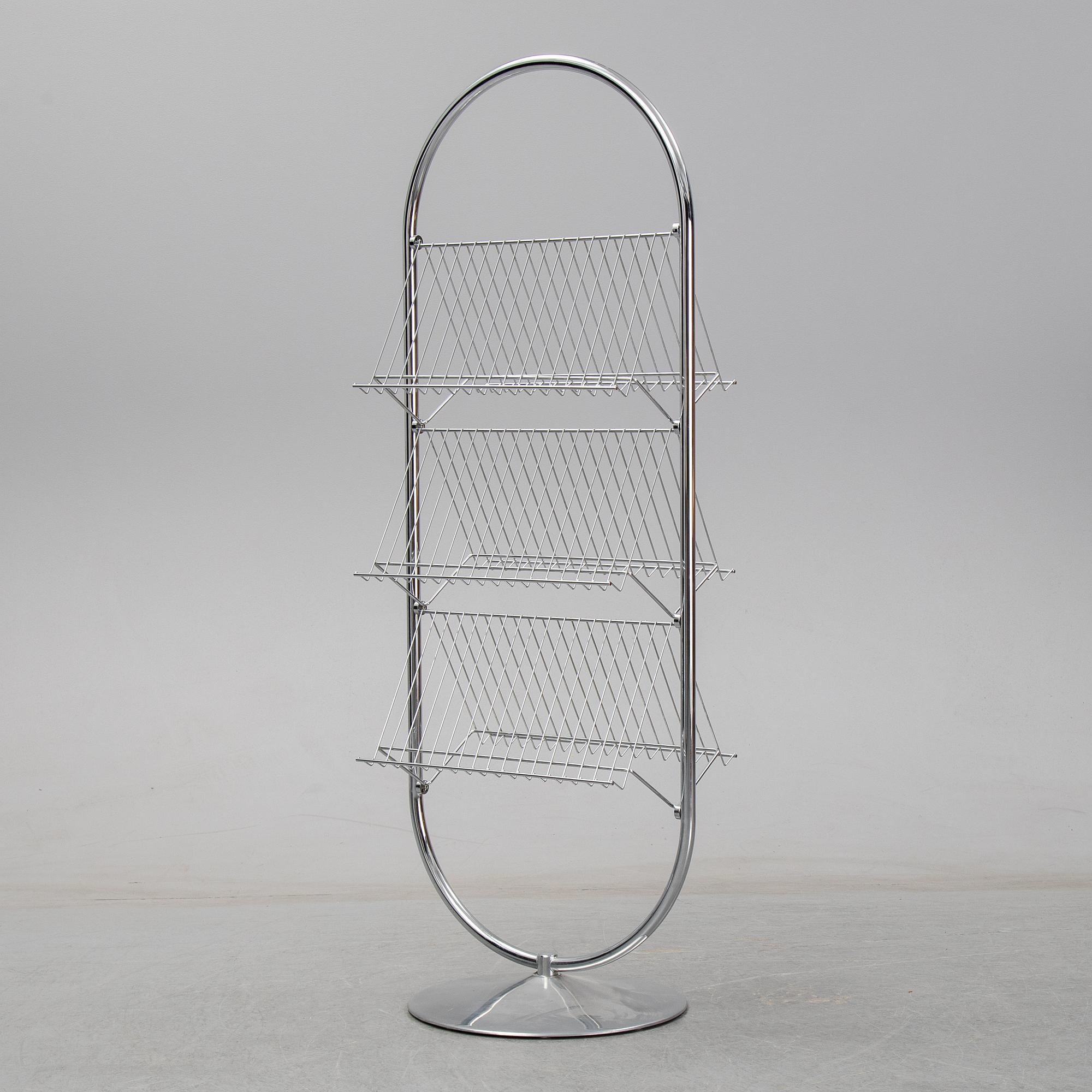 A magazine rack from the series System-1-2-3