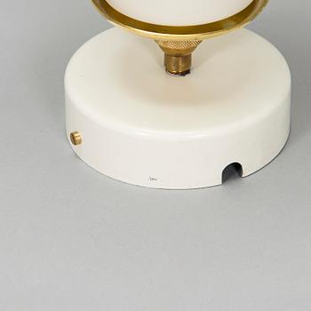 Lisa Johansson-Pape, kohdevalaisimia, 3 kpl, malli 13-005, Stockmann Orno 1900-luvun puoliväli.