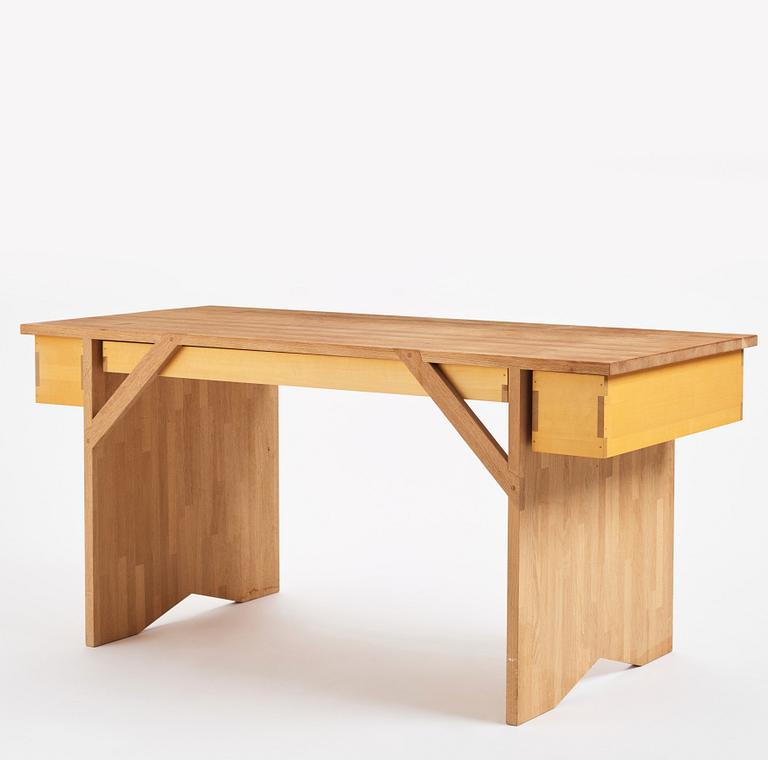 Lars Stensö, a "Singer" desk, "Woodstockholm", Sweden, ca 2015.