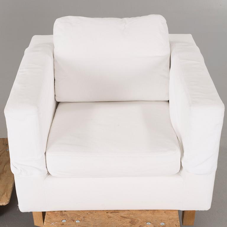A pair of armchairs by Ihreborn, Sweden, late 20th / early 21st century.