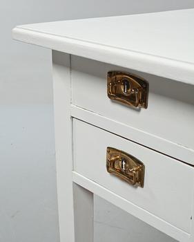 SKRIVBORD, jugend, 1900-talets första hälft.