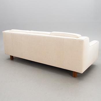 A 1960s 'Manhattan' sofa for HMN Huonekalu Mikko Nupponen, Lahti, Finland.