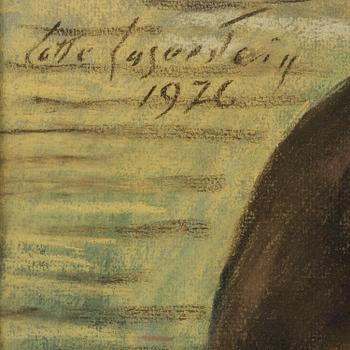 Lotte Laserstein, Girl with green blouse.