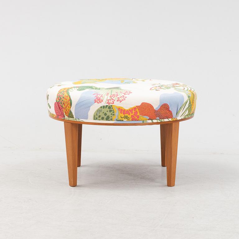 A model 647 stool by Josef Frank for Firma Svenskt Tenn, designed 1936.