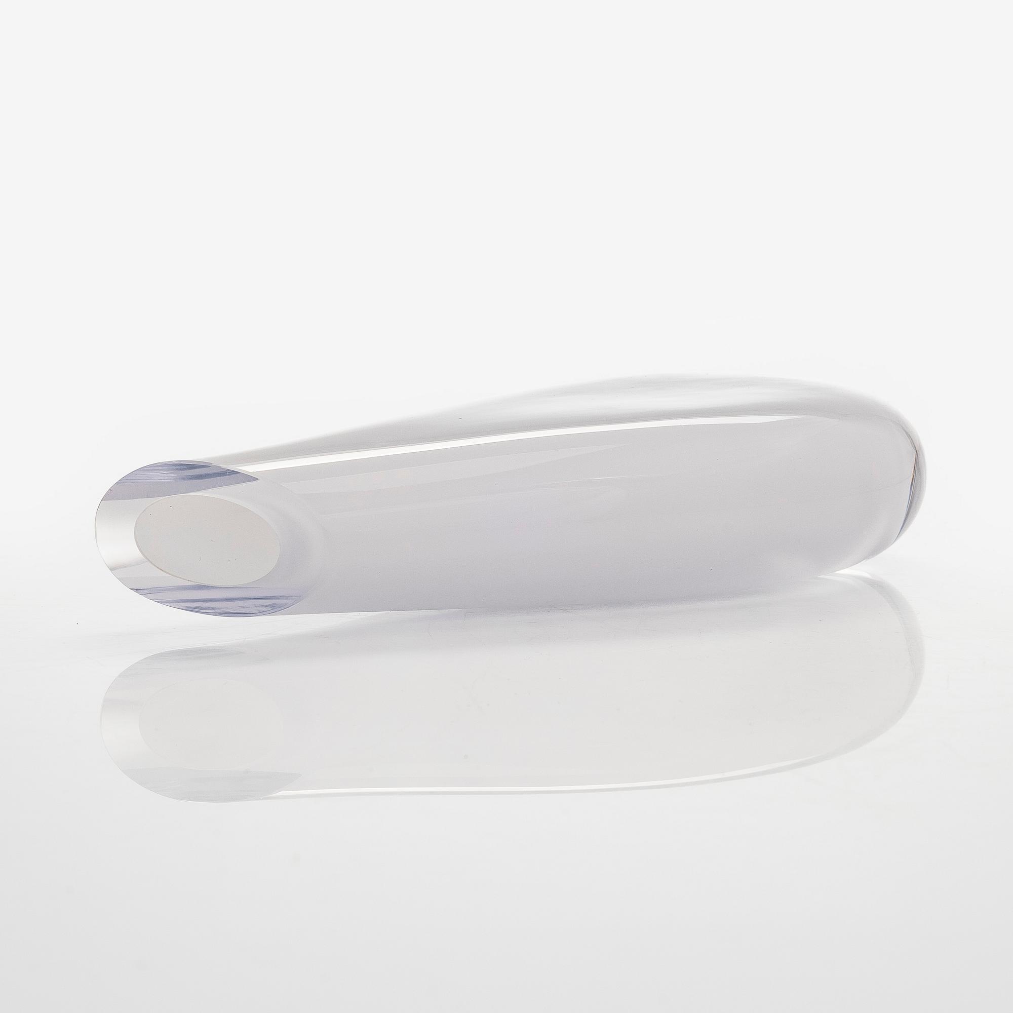 Ritva-Liisa Pohjalainen, A glass vase, signed 2015 Ritva-Liisa Pohjalainen 27/100.