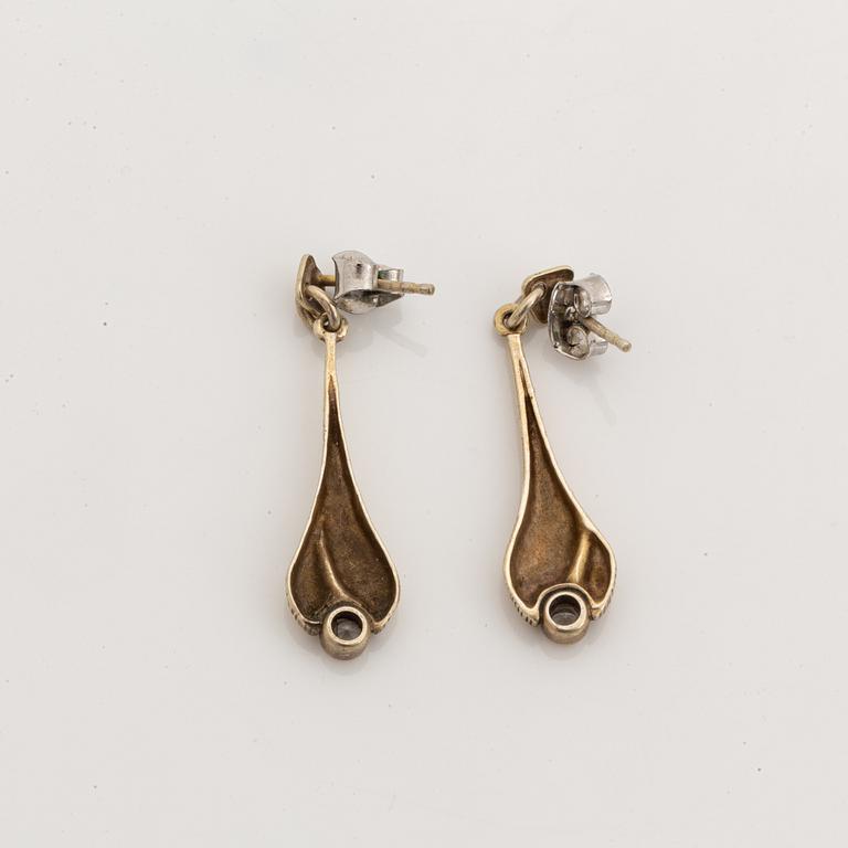 Ett set med collier och örhängen, sterling silver, Kultasepät Sten & Laine. Finland.