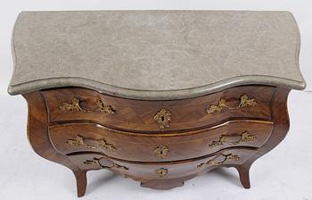 BYRÅ, rokoko, 1700-tal.