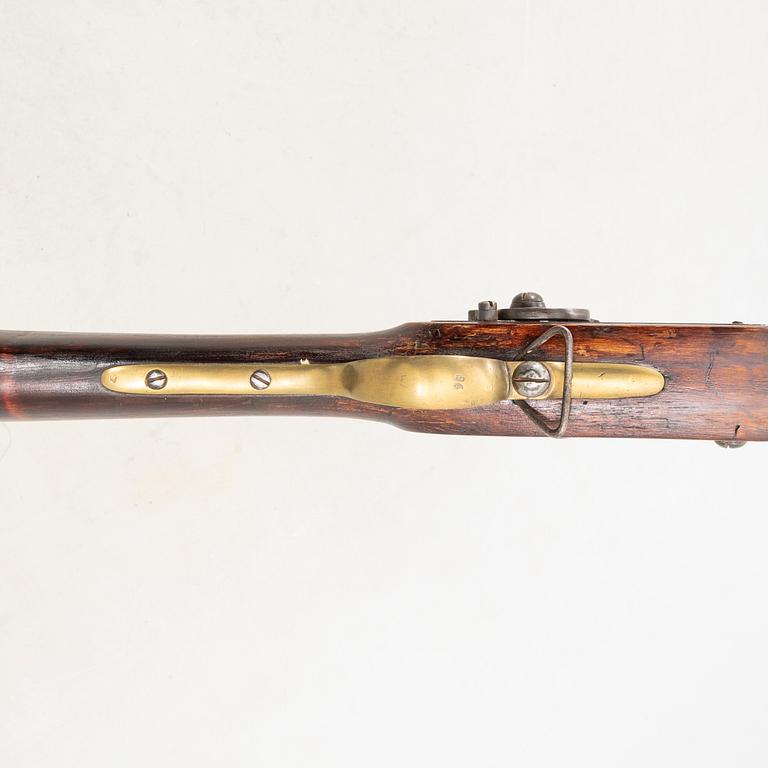 A Swedish shortened 1815-45 pattern percussion gun.