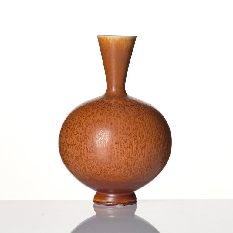 Berndt Friberg, a stoneware vase, Gustavsberg studio, Sweden 1969.