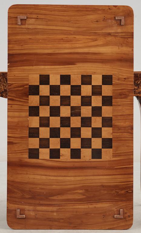 SPELBORD, av Jacob Sjölin (mästare i Köping och Kungsör 1767-1785). Rokoko.