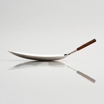 Tapio Wirkkala, skål, silver, modell TW 85, Hopeakeskus, Tavastehus, Finland 1958.