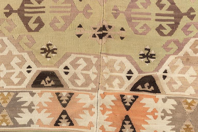 Carpet, Kalim, around 1900, Ca 240 x 165 cm.