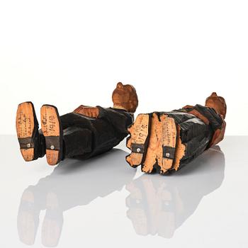 Axel Petersson Döderhultarn, Man and woman.